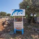 Nika In By Interhome Daire Veli Lošinj